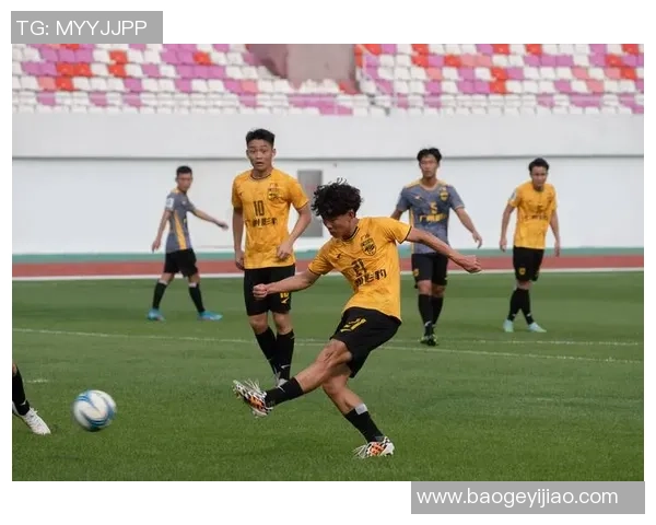 广州足球队防守分析:优缺点与未来改进方向探讨 广州足球队防守分析:优缺点与未来改进方向探讨