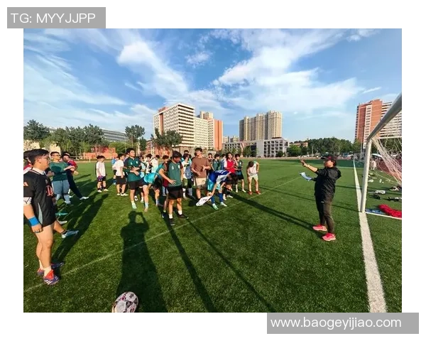 足球史箭:穿越时空的绿茵传奇与辉煌瞬间的回顾 足球史箭:穿越时空的绿茵传奇与辉煌瞬间的回顾